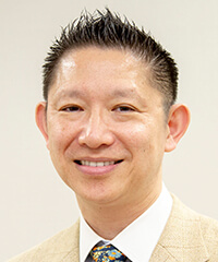 院長 河西 研一